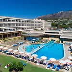 Mclub Lipari 夏卡
