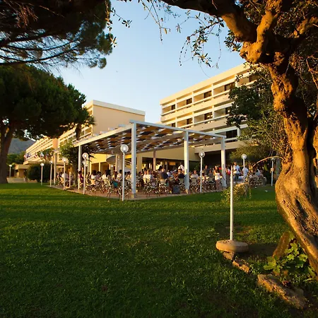 מלון Mclub Lipari 4*