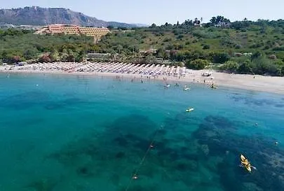 Mclub Lipari מלון 4*